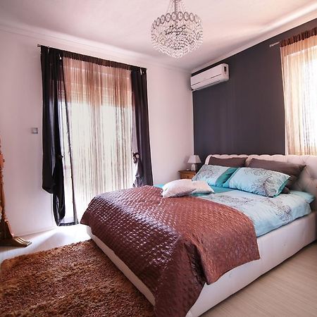 Villa Long Island Luxury Residence, Sali Dugi Otok-Private Parking,Next To Beach ห้อง รูปภาพ