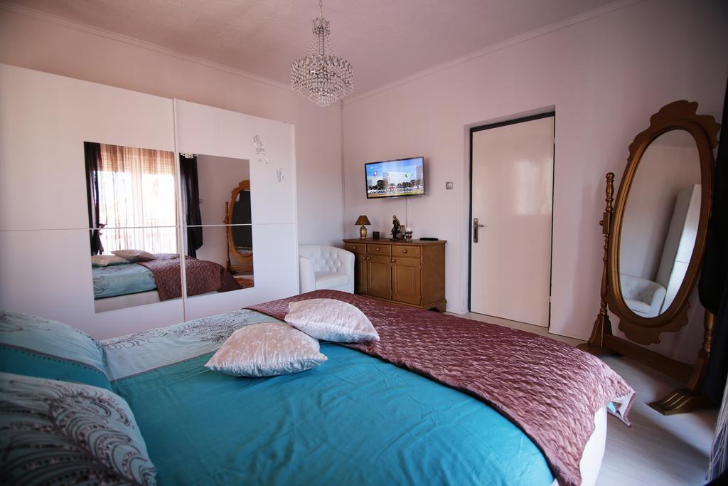 Villa Long Island Luxury Residence, Sali Dugi Otok-Private Parking,Next To Beach ห้อง รูปภาพ
